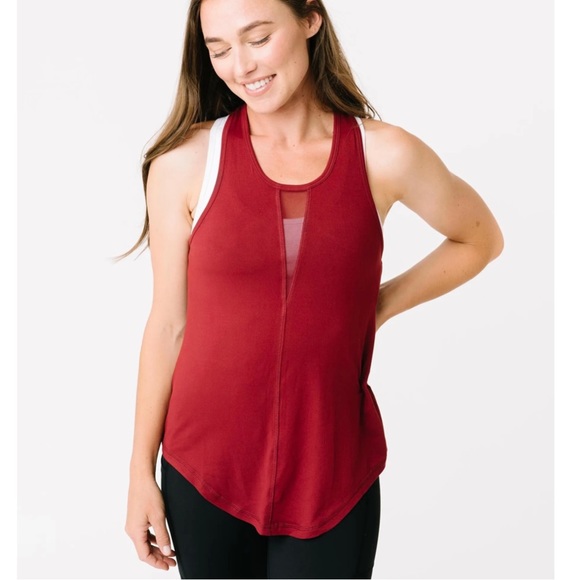 Zyia Cranberry Effortless Tank XL - Picture 1 of 2